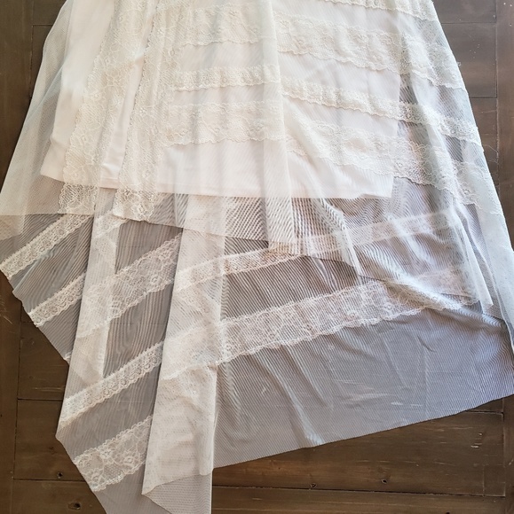 BNWT BCBG Max Azaria Dress, size L, white lace - Picture 7 of 7